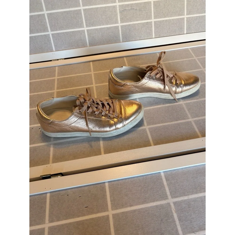 Steve Madden Leather‎ Gold Metallic Sneakers Womens size 9.5 Glitchy Glam Vibes